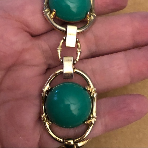 Stella Dot “Zinnia” Statement Bracelet, gold tone with green cabochons - Picture 9 of 15